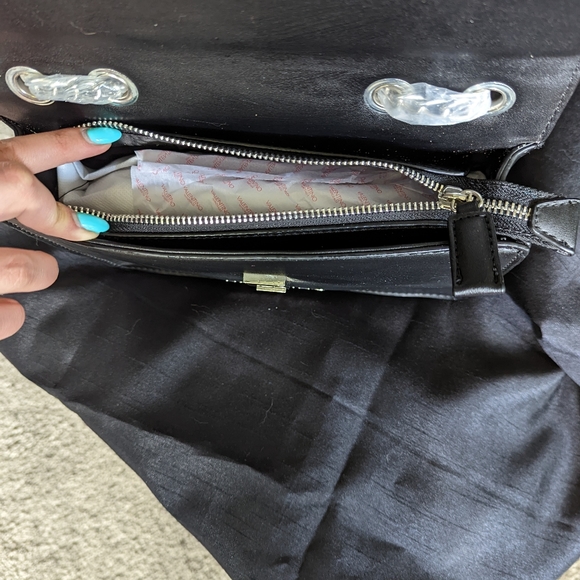 Valentino purse - Picture 2 of 7